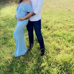 Maternity dress/gown for photo shoot